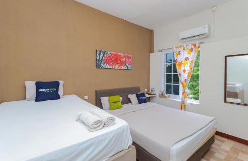 Sidoarjo Hotel | Urbanview Hotel Syariah Near Gelora Delta Sidoarjo
