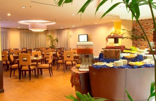 Manado City Centre Hotel | Hotel Gran Puri Manado
