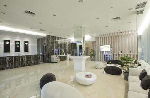 Cikini Hotel | Whiz Hotel Cikini Jakarta