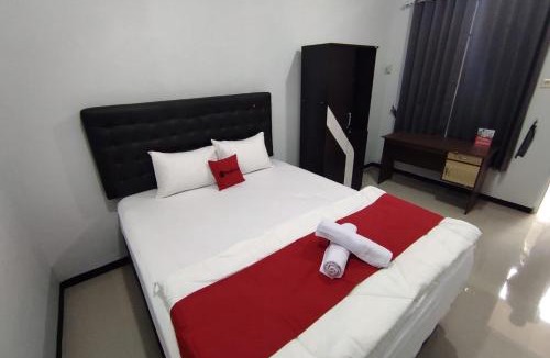 Purwokerto Hotel | RedDoorz Syariah near Alun Alun Purwokerto 2