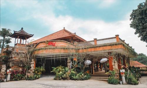Dinoyo Hotel | Ubud Hotel & Cottages