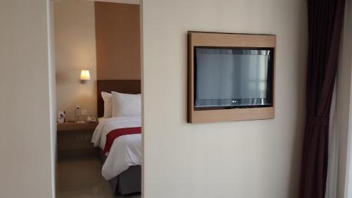Tangerang Hotel | Atria Residences Gading Serpong
