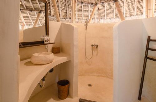 Sayan Hotel | Mana Earthly Paradise