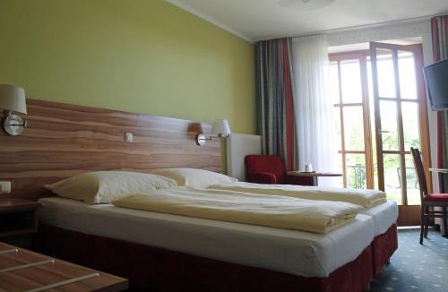 Neumarkt am Wallersee Hotel | Ferienhotel Herzog