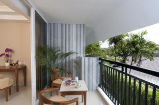 Kartika Plaza Hotel | Sulis Beach Hotel & Spa