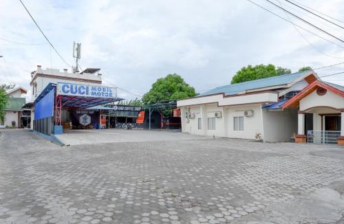 Palu Hotel | RedDoorz @ Hotel Bumi Palupy