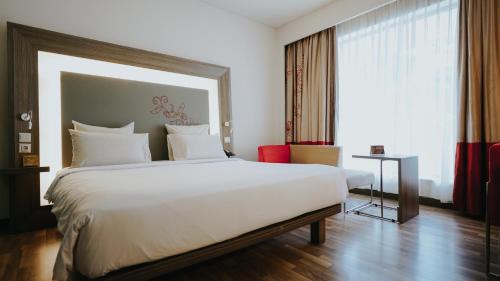 Banjarbaru Hotel | Novotel Banjarmasin Airport
