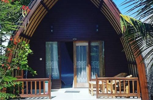 Gili Air Hotel | Sandy Beach Bungalows