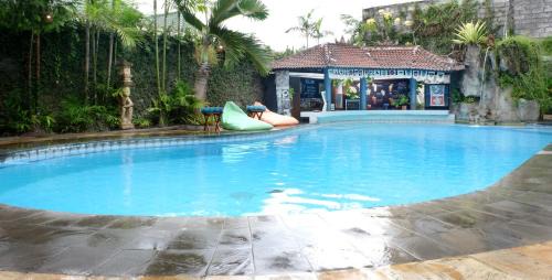 Dyanapura Hotel | Seminyak Paradiso Hotel