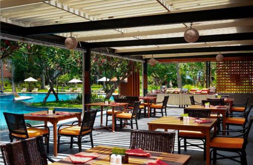Mangsit Apartment | Mangsit Suites by Holiday Resort Lombok