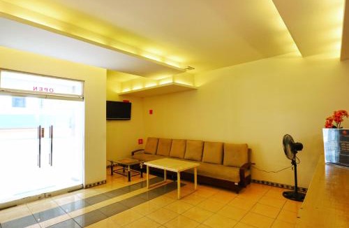Jakarta Utara House | New Priok Indah Syariah Hotel