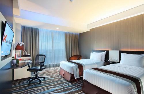 Makassar Hotel | Swiss-Belhotel Waterfront Makassar