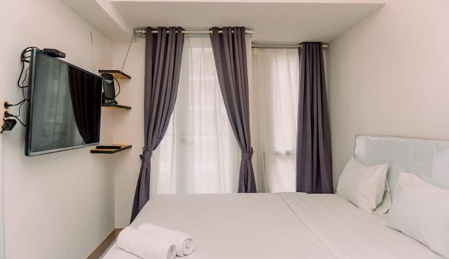 Nice And Comfort Studio Apartment At Tokyo Riverside Pik 2