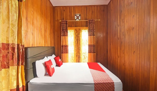 OYO Homes 91118 Homesstay Desa Wisata Budo in Wori