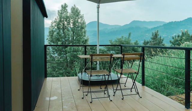 Bobocabin Gunung Mas