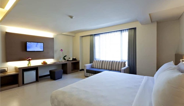 Euphoria Hotel
