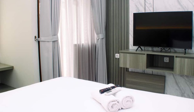 Comfy Studio Apartment at LRT City Jatibening in Bekasi