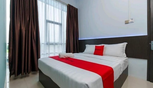Hotel azzahra syariah in Banuhampu