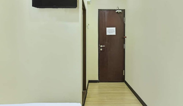 Hotel O Awenk Homestay Near SD Gunung Wakul