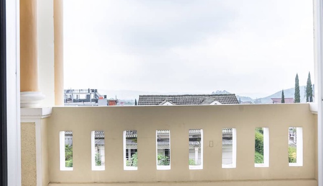 Hotel O Grand Suites Palace Syariah in Cipanas