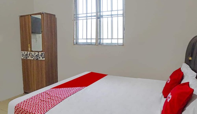 OYO 92403 Gatsu Homestay in Medan