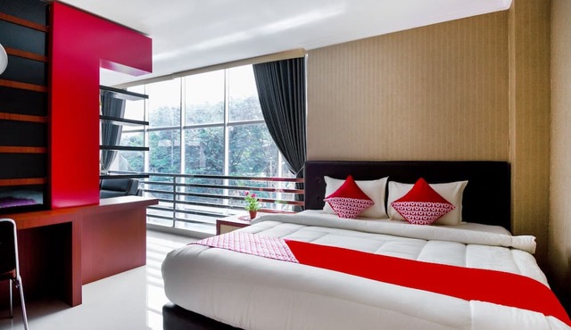 Collection O 3431 Hotel Alpha Bandara