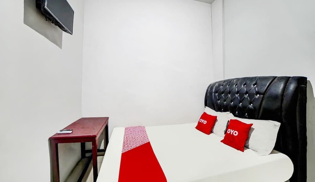 Hotel O Brayan Guest House in Medan