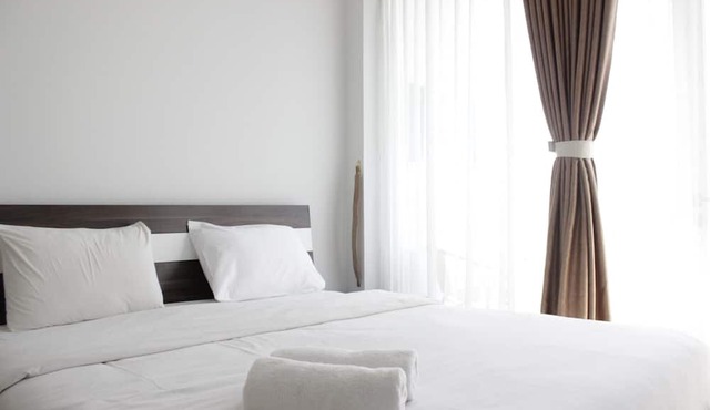 Pleasant 1BR Apartment with Sofa Bed at Dago Suites in Bandung