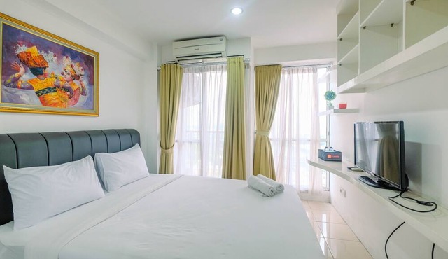 Modern Studio at Tifolia Apartment