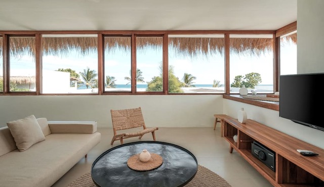 Amber Lombok Beach Resort