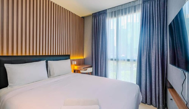 Fabulous 1BR Apartment at The Newton Ciputra World 2