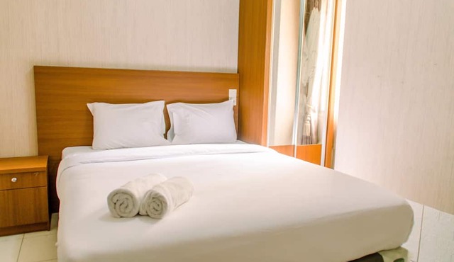 Simply and Cozy Pool View 2BR at Great Western Apartment in Tangerang