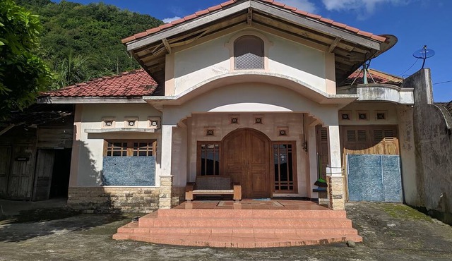 HOMESTAY MBAH CIP SRIHARJO