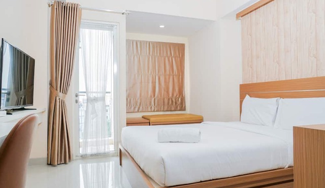 Elegant New Studio The Oasis Apartment in Cikarang