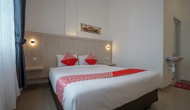 OYO Life 1299 Balcony Orange Homestay