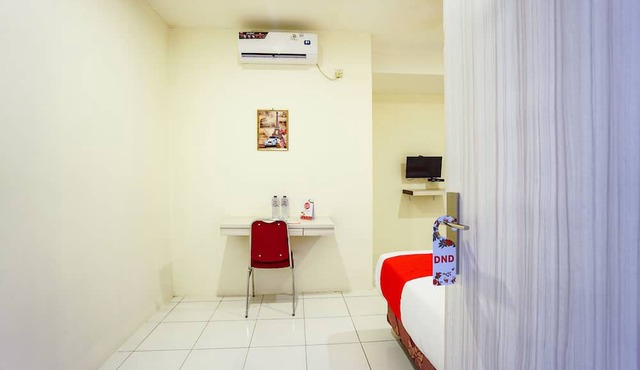 Super OYO 1838 COZY Home