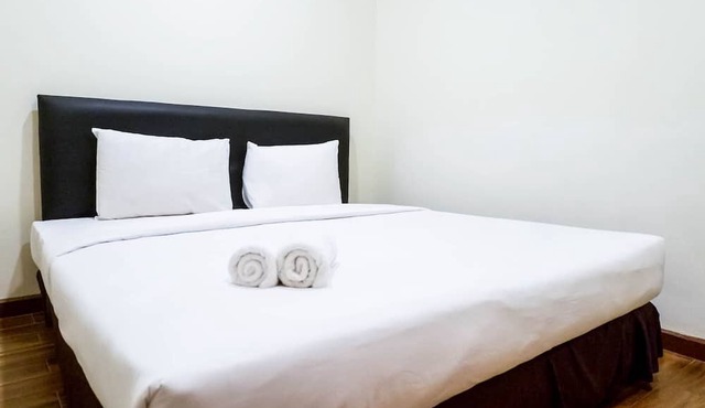 Spacious High Floor 2BR at Taman Beverly Apartment