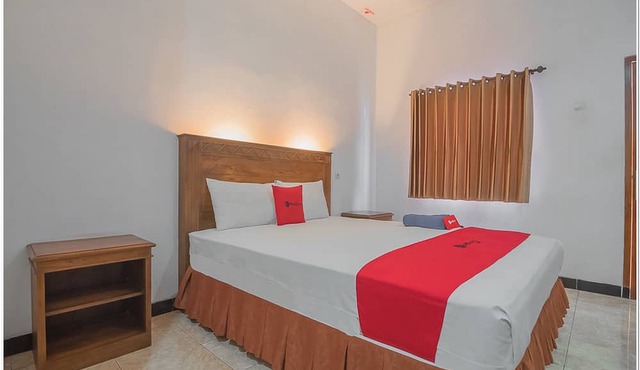 RedDoorz Plus near RSUD Majalengka in Majalengka