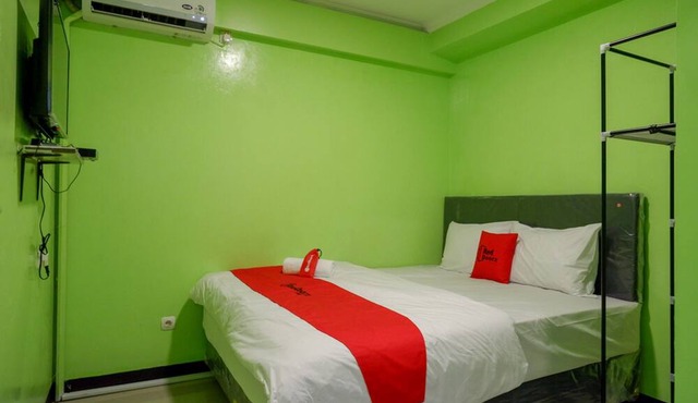 RedDoorz @ Jalan Gatot Subroto Semarang
