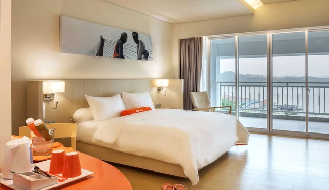 HARRIS Resort Barelang Batam in Batam
