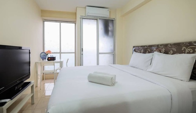 Studio Tifolia Apartment near Kelapa Gading