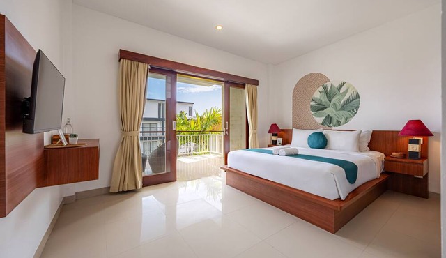 Cove Riendu Guesthouse in Tibubeneng