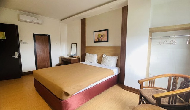Hotel O near Mall Panakukkang formerly