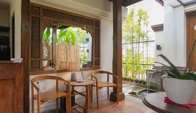Sunset Loft Seminyak, Bali