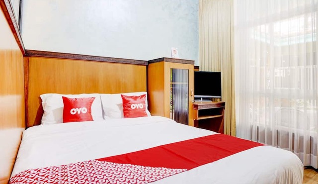 OYO 90303 Cafe & Homestay Kolam Pancing in Malang