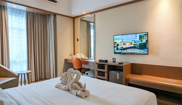 Astanaraya Suites Hotel