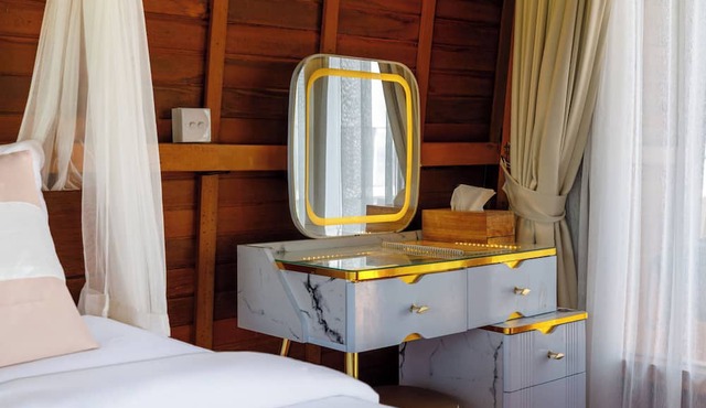 Eco-tourist Dream Beach Cliff Villas in Penida Island