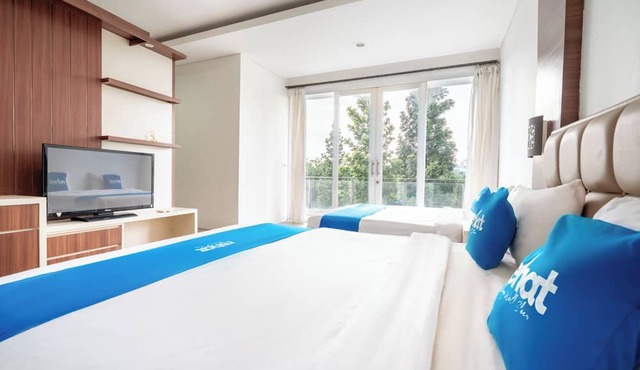 Rehat at Villa Golf Island Dago Resort I