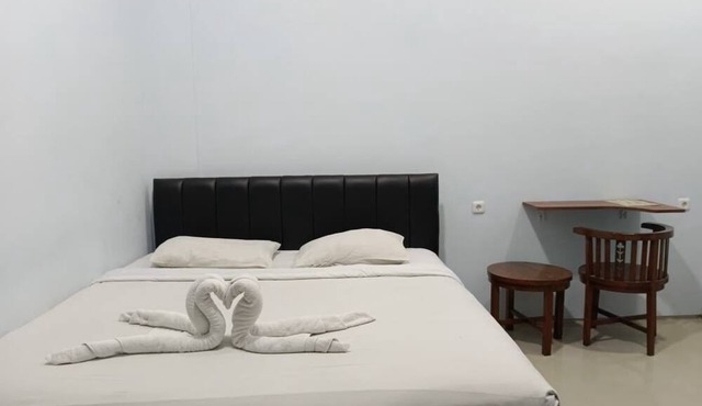AMALIA Guest House & Cafe in Malang