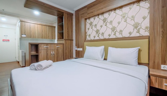 Minimalist and Cozy Studio Sentul Tower Apartment in Citaringgul